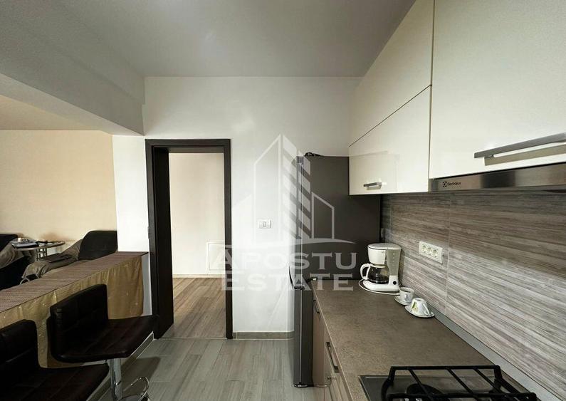 Apartament 2 camere, centrala proprie, loc de parcare, Giroc - 4