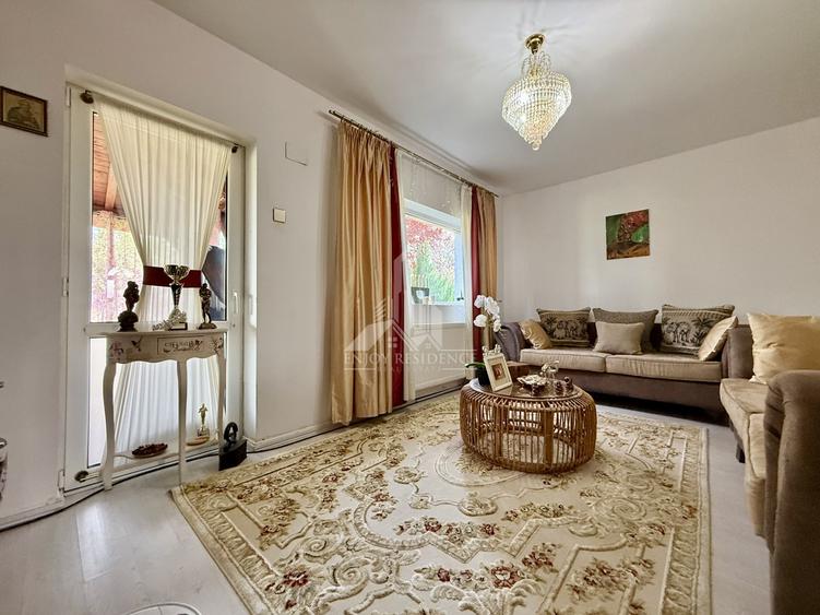 Casă individuală cu 5 camere cu Teren 427 Mp în Domnești