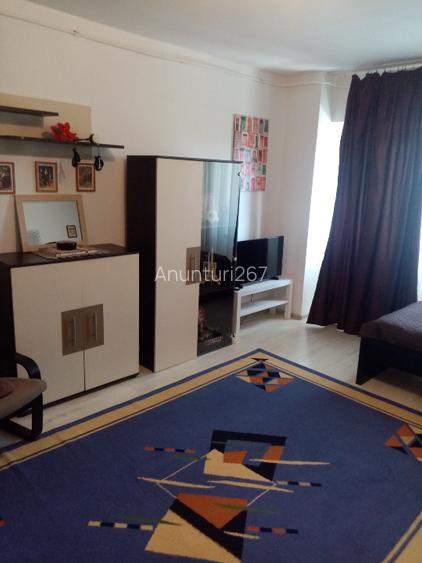 Direct proprietar inchiriez garsoniera moderna zona Mall Vitan Direct proprietar inchiriez garsoniera moderna zona Mall Vitan