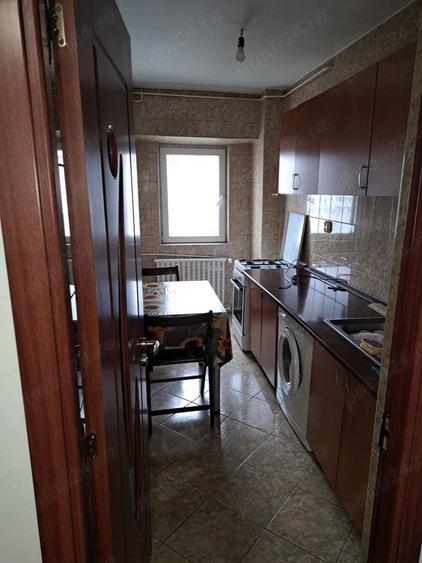 Garoniera 40 mp Vitan Mall - 3