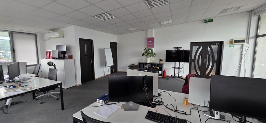Spatiu birouri 135 mp, oportunitate perfecta pentru investitie sau firma - 4