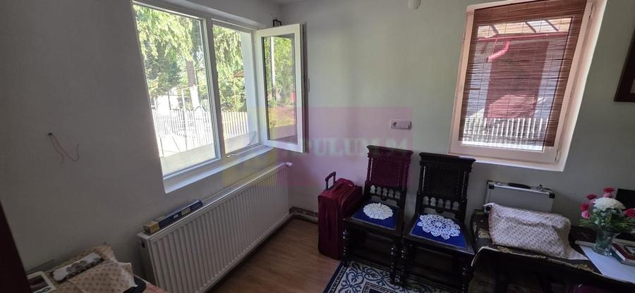 Casa de vanzare cu 5 camere in Mislea - 13