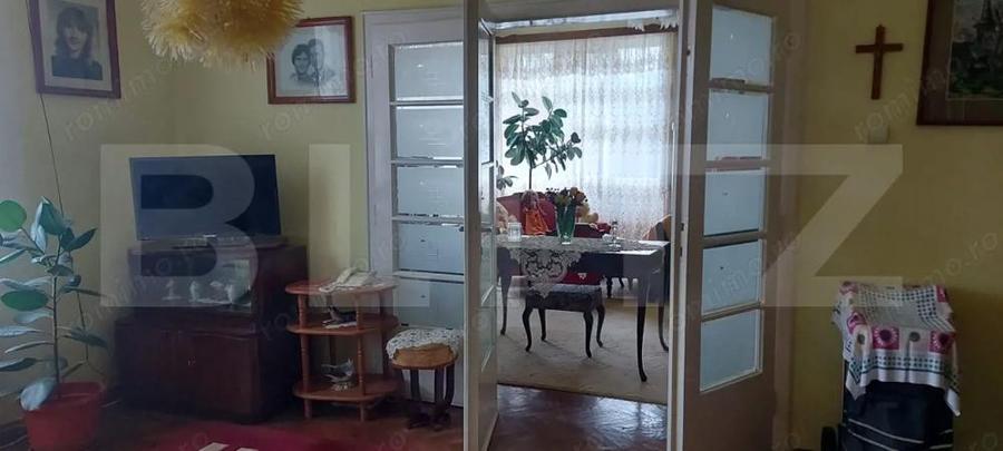 Casa din caramida cu gradina in Micro 17, zona excelenta - 4