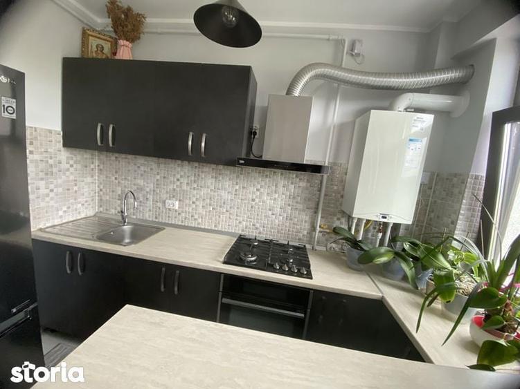 Apartament cu 3 camere,2 parcari supra/subterana,boxa - 8