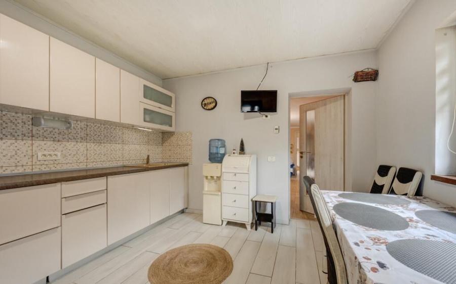 TANTAVA - GRADINARI, CASA 70 MP, LOT - 1557 MP! - 2