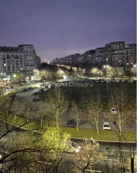 2 camere - Alba Iulia - vedere spre Palatul Parlamentului
