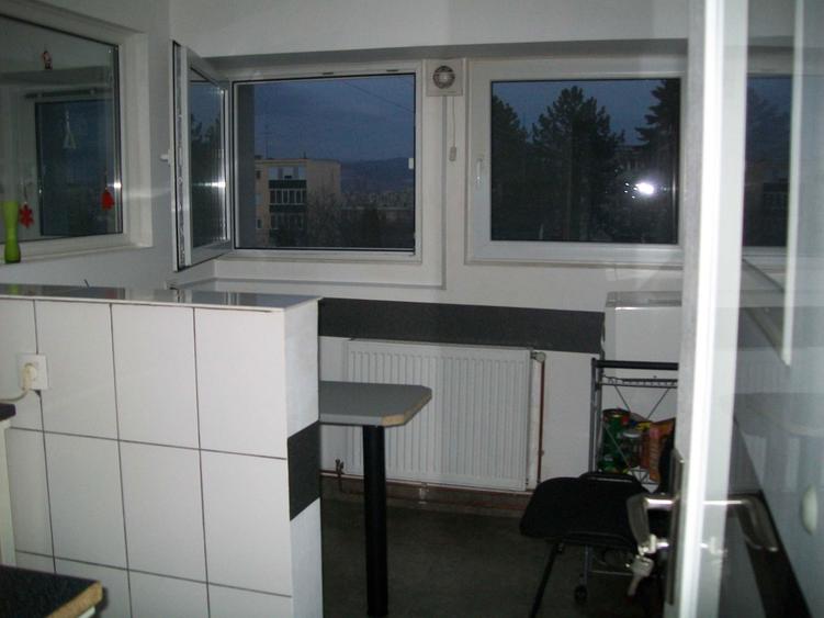 INCHIRIERE - Cladire de birouri (optional si depozite) - 4