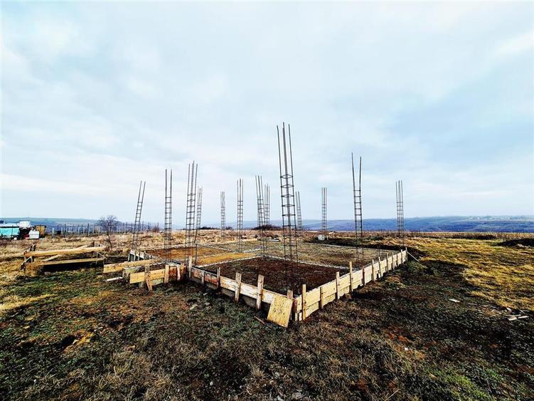 Teren pentru casa cu autorizatie si cu vedere frumoasa - 2