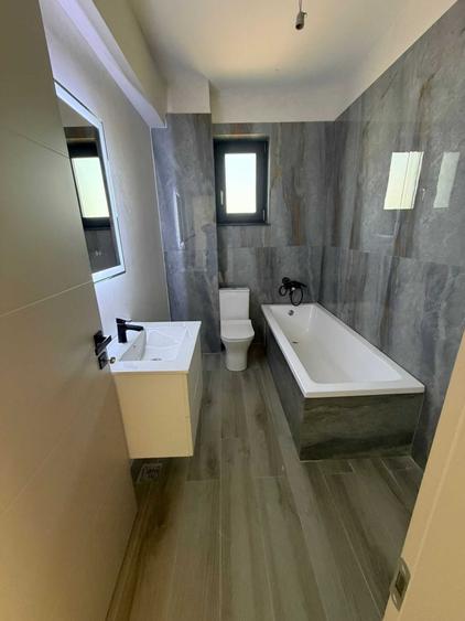 Apartament cu 2 camere decomandat în Păcurari