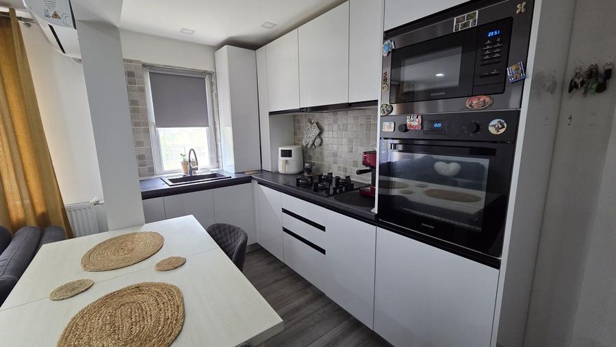 Vand apartament 2 camere - 4