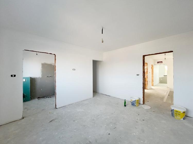 Duplex 4 camere, P+E, 132mp utili, 308mp teren in Sag - 15