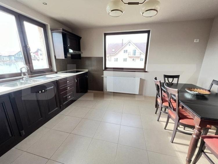 Vila / Casa de vis,  246 mp utili, garaj, Stupini - 2