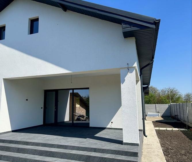 Casa de vanzare in Nanov - 1