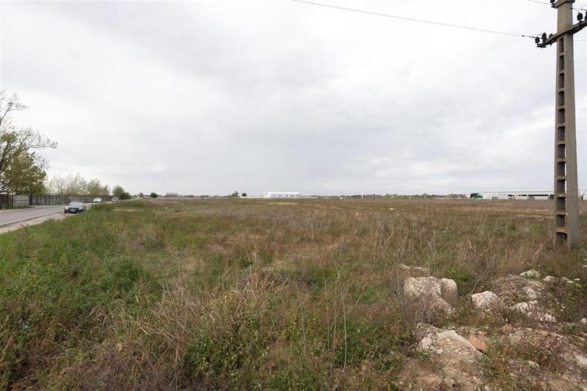 RECO Teren intravilan pentru servicii 1500 mp zona industriala Santandrei - 2