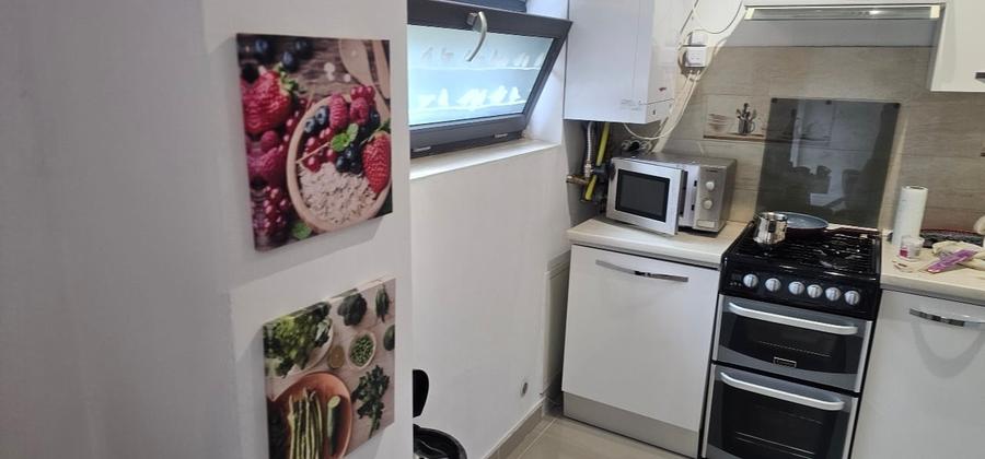 Apartament cu 2 camere, logie, parcare subterană inclusă, într-un imobil de lux - 2