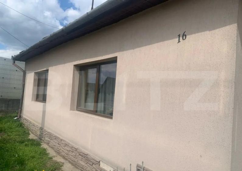 Casa de vanzare cu 3 camere, 80 mp, zona Mure?eni - 2