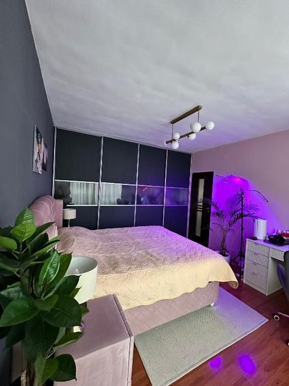Apartament 2 camere, 54 mp, complet mobilat, 2 balcoane închise, 2 parcări inclu - 2