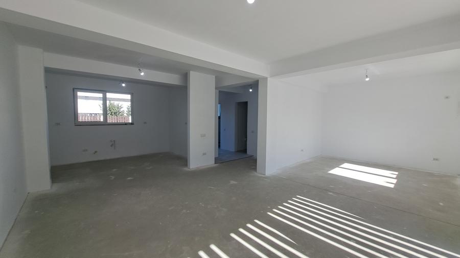 VILA LUX IN COMPLEX REZIDENTIAL FINALIZAT - 13