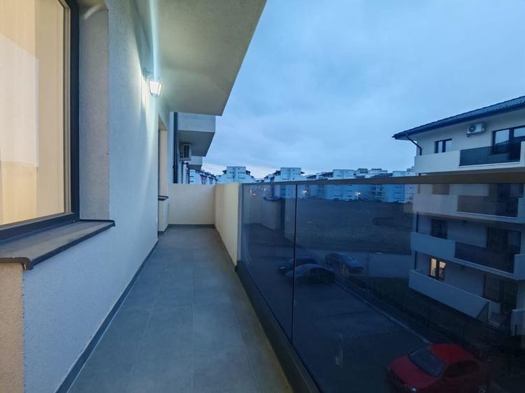 Inchiriez apartament 3 camere - 8