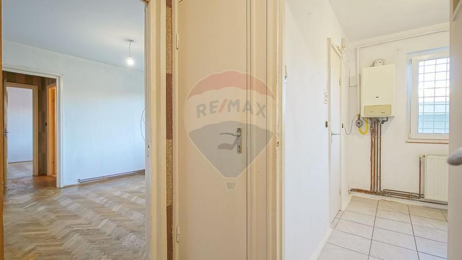 Apartament 2 camere, b-dul Saturn, lângă LIDL - 7