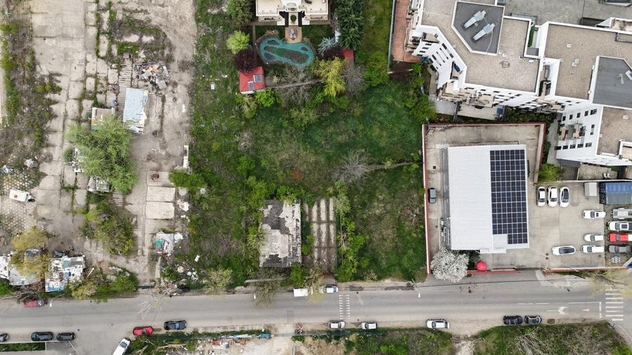 Baneasa - Intrarea Straulesti  - teren de vanzare - 3