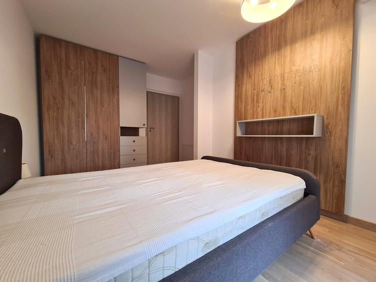 P-ta Victoriei, Icon Residence, parcare, boxa - 9