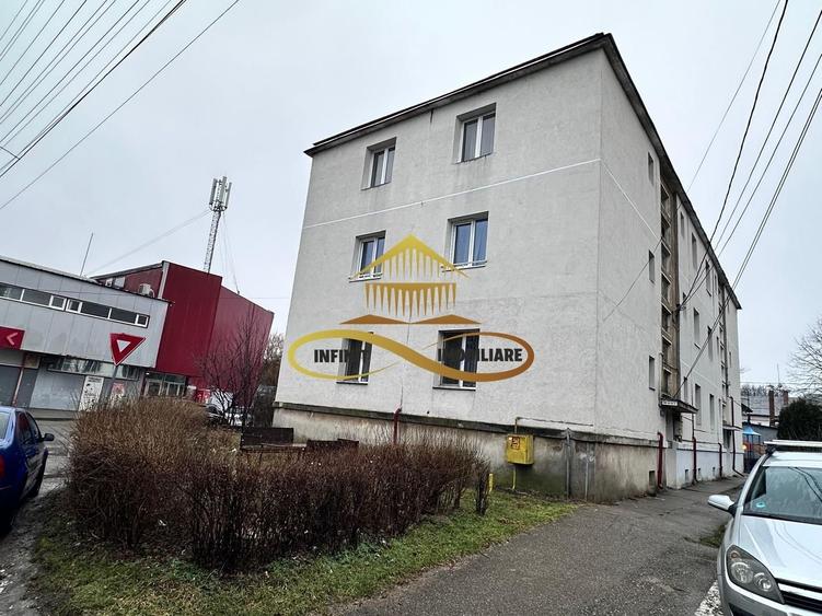 De vanzare apartament 2 camere decomandate Aviatori Bacau - 1