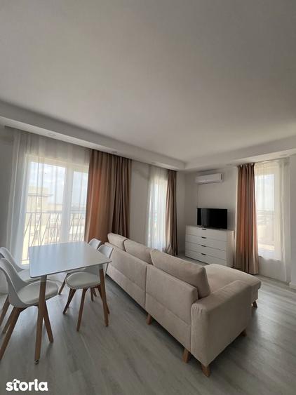 Apartament 4 camere , terasa generoasa - 12