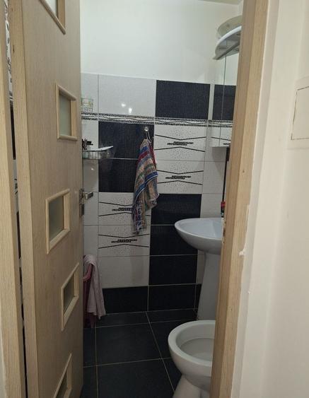 Brancoveanu -Padesu-3 camere -loc parcare - 7