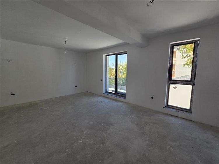 VILA DEOSEBITA FINISAJE INCLUSE SECTOR 1 BUCURESTII NOI METROU LAMINORULUI - 10