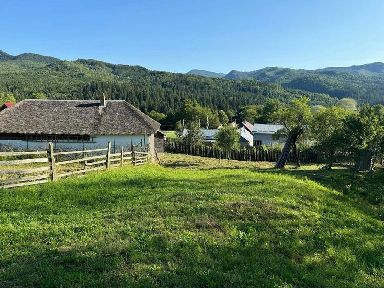 Casa cu teren de vanzare in Gresu, Vrancea 1,642 mp - 8