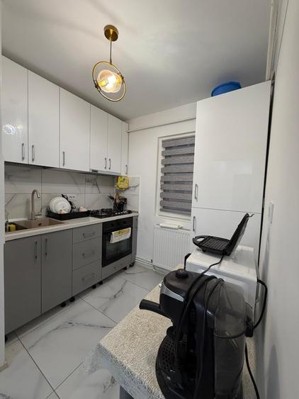 Vanzare apt 2 camere in Galati, Micro 38, etaj 1, renovat si mobilat - 2