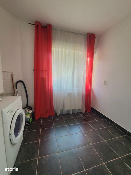 Casă cu 7 camere cu Teren 900 Mp în Corunca