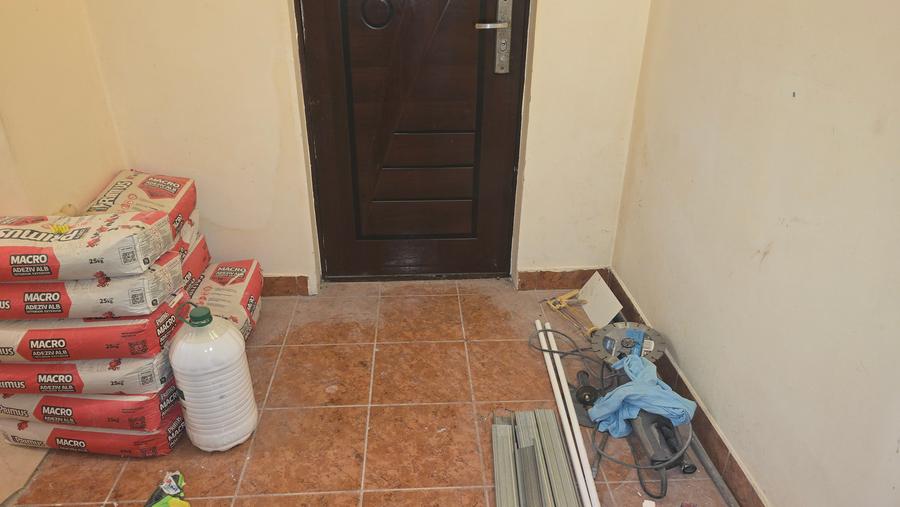 Vand apartament 2 camere in Deva, zona Micro 15 (Lidl), parter inalt, - 2