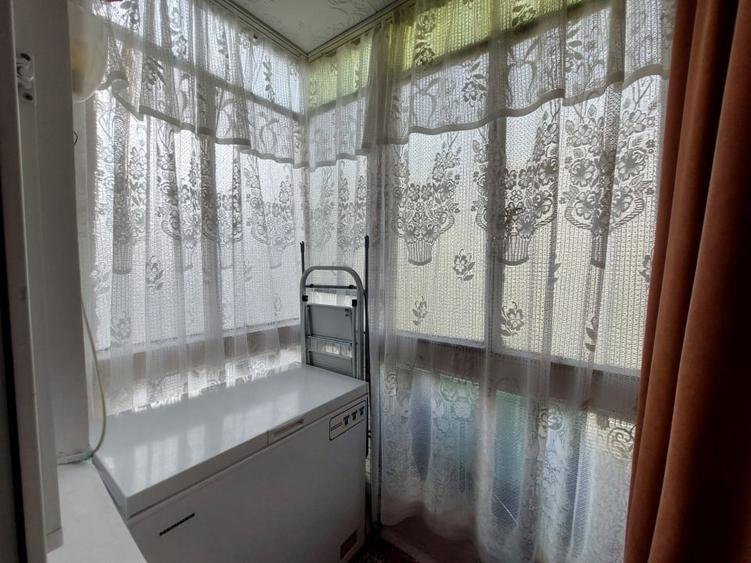 vand ap. 2 camere etaj 2 micro 6 - 14