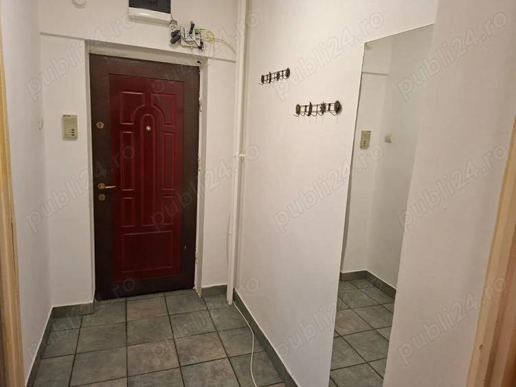Decent si pret bun 2 cam zona Podgoria mobilat si utilat ocupabil imediat str. Traian Mosoiu - 4