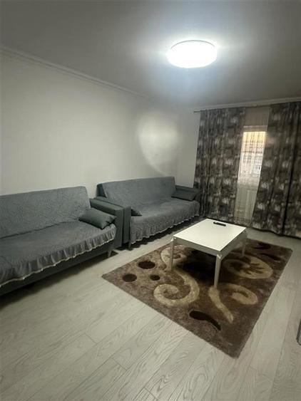 Apartament cu 3 camere decomandat, mobilat în Moara de foc