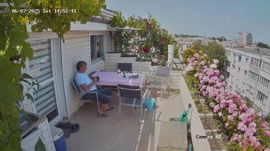 Apartament etaj 4 plus mansarda, scara interioara. Lapusneanu, zona Dacia.