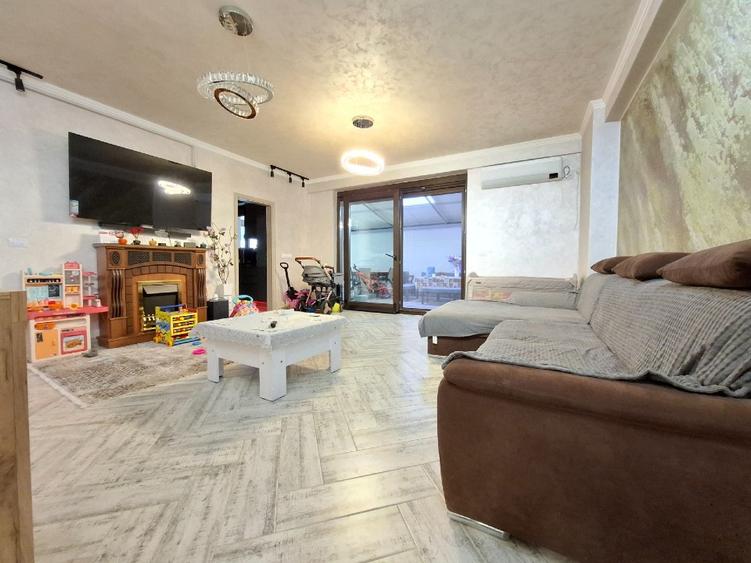 Apartament 3 camere de vanzare Valea Lupului, terasa proprie 110 mp - 2