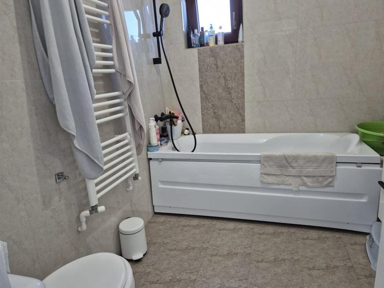 Casa Darza P, carport, curte cocheta, utilata si mobilata - 12