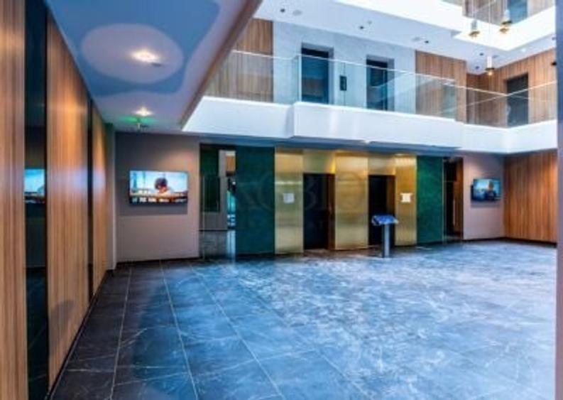 Apartament cu 2 camere semidecomandat în Băneasa