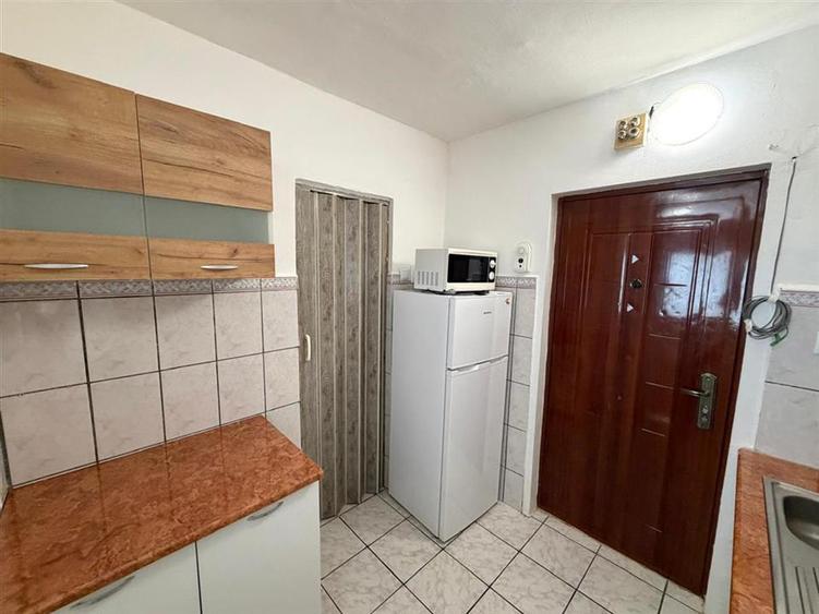 Garsonieră semidecomandată în Rogerius