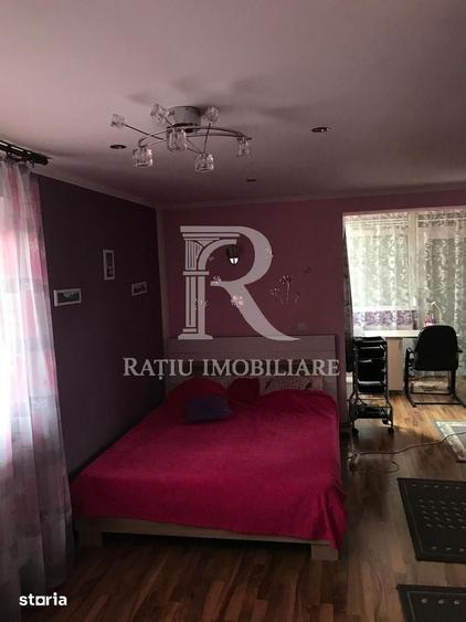 Casă cu 5 camere cu Teren 500 Mp în Oncea