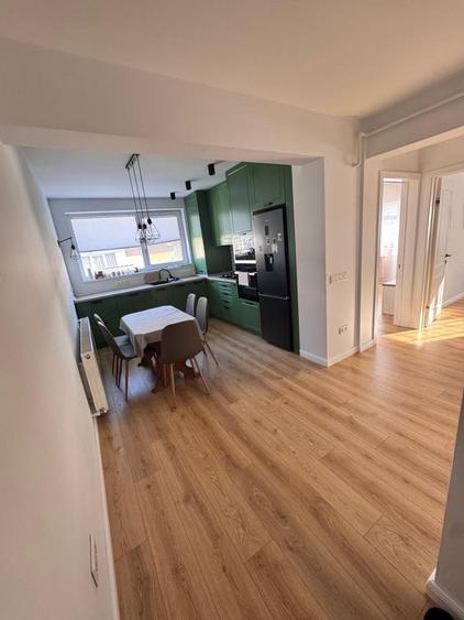 Apartament cu 2 camere decomandat în Florești