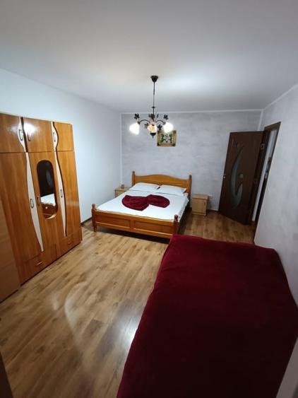 Apartament cu 2 camere decomandat, mobilat în Nord-Est