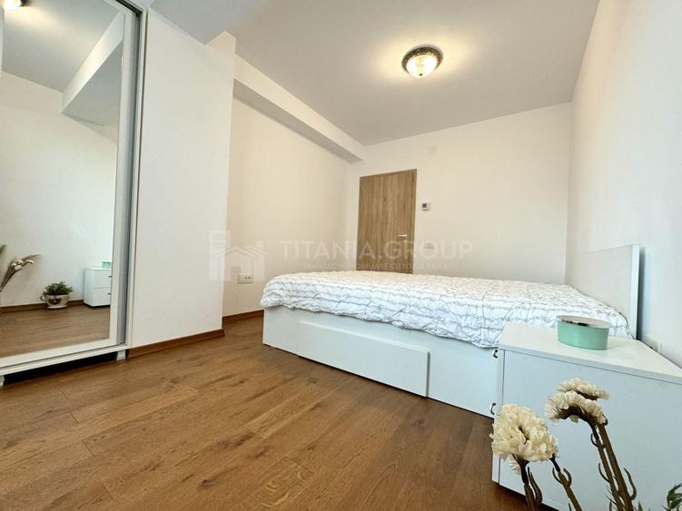 Apartament cu 3 camere decomandat, mobilat în Centrul Civic