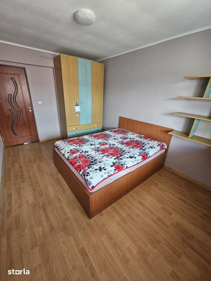 Apartament cu 3 camere în Florești