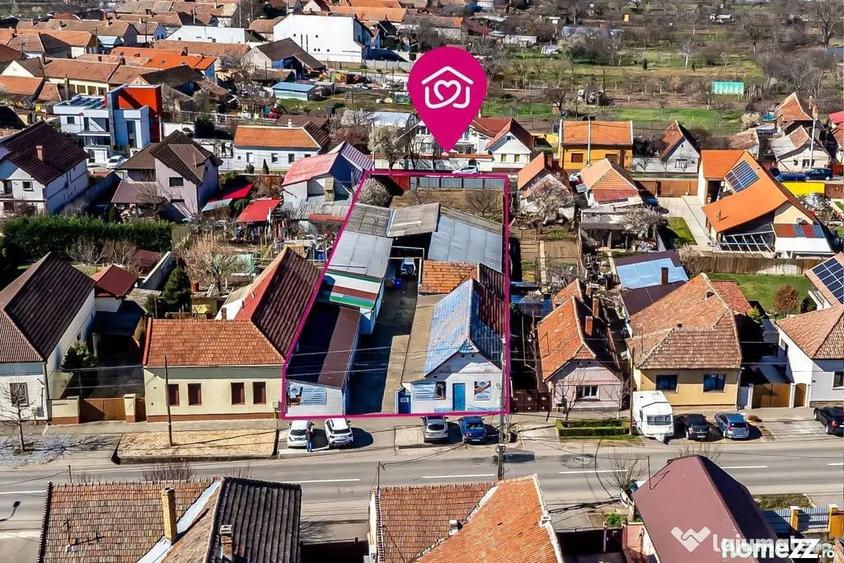 Casă cu 5 camere cu Teren 1358 Mp în Aradul Nou