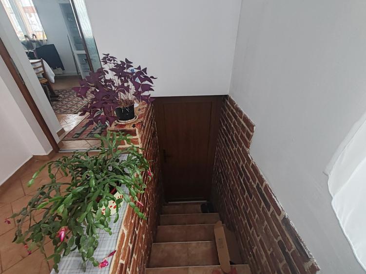 Casă cu 4 camere cu Canalizare în Ghimbav