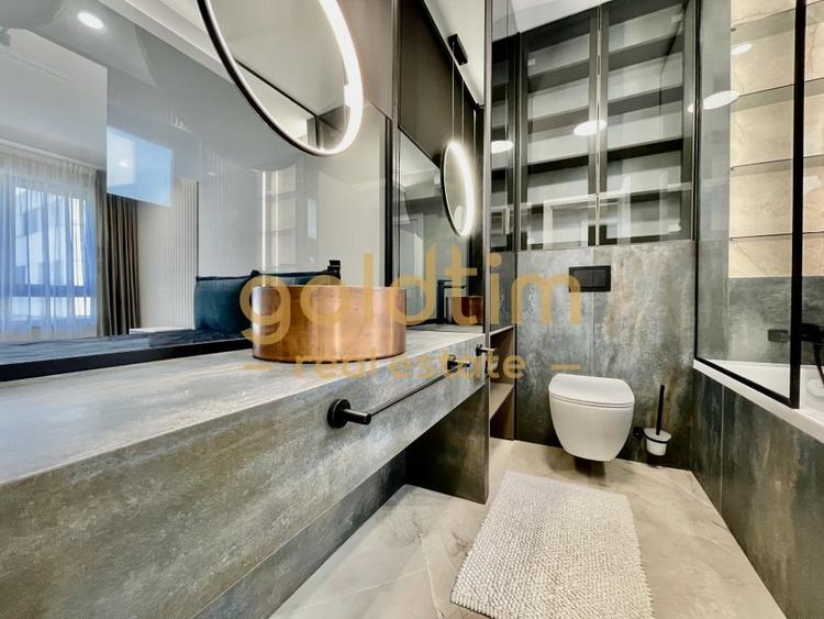 Duplex cu 5 camere cu Canalizare în Băneasa
